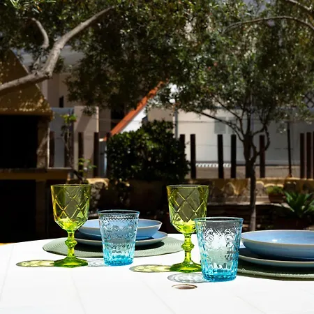 Simiri Caposchiera Con Cortile E Bbq *