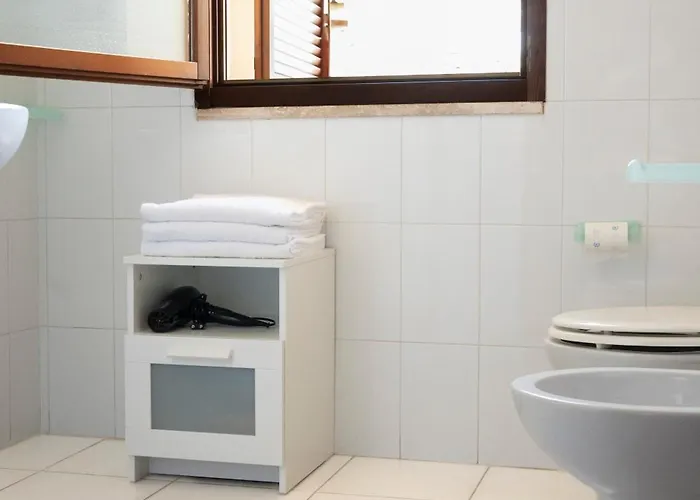 Simiri Caposchiera Con Cortile E Bbq Villasimius