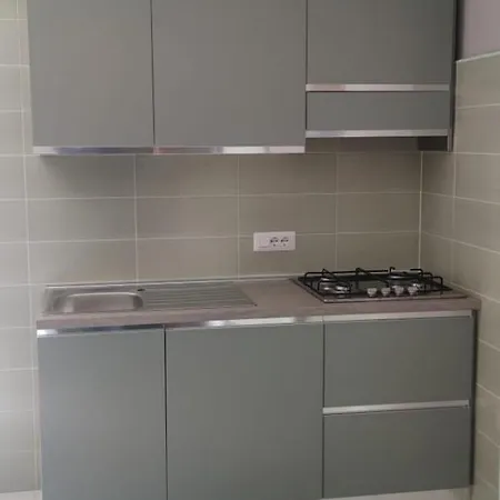 Casa vacanze Simiri Caposchiera Con Cortile E Bbq *