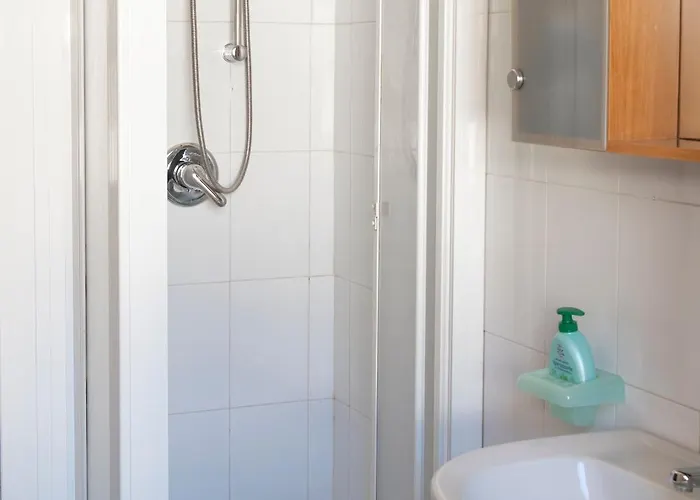 בית נופש Simiri Caposchiera Con Cortile E Bbq