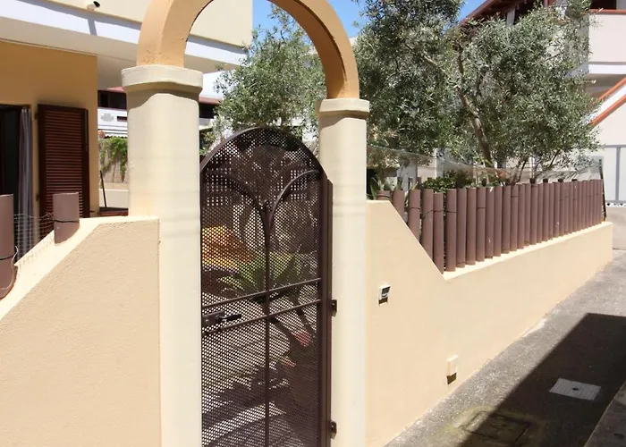 Simiri Caposchiera Con Cortile E Bbq Holiday home *